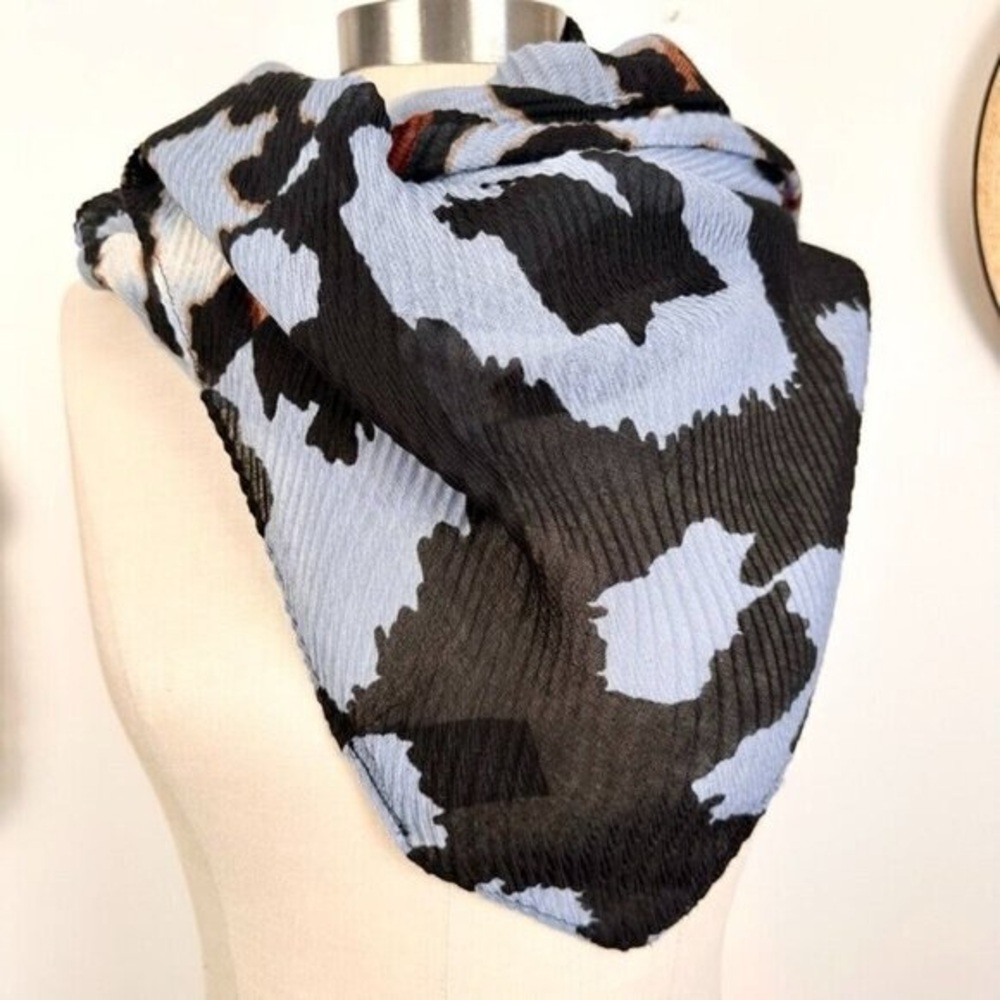 Cejon Womens Leopard Print Rectangle Scarf Blue Soft Crinkle One Size